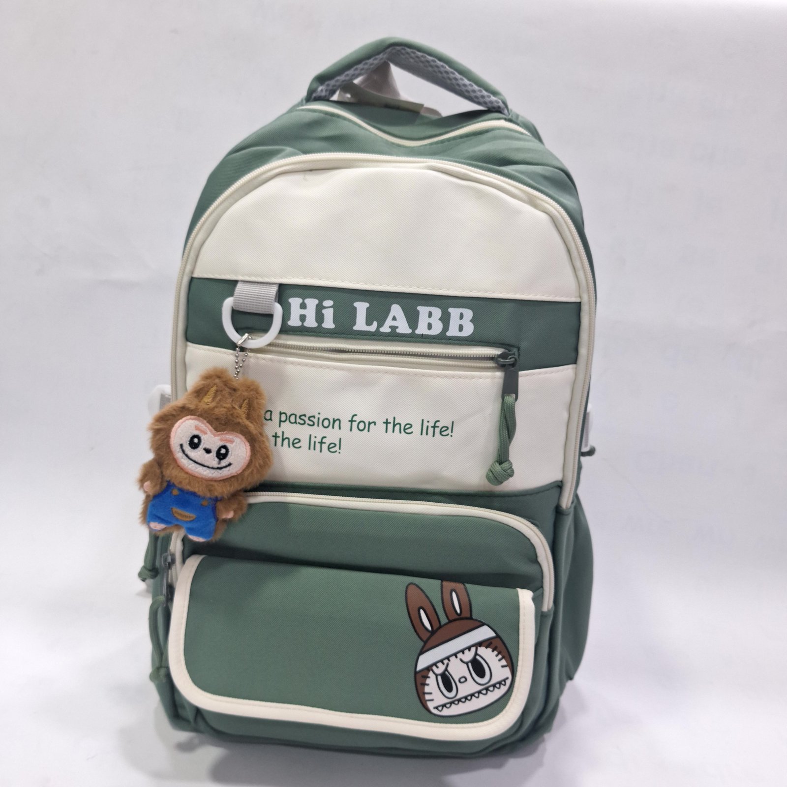 حقيبة ظهر مدرسية وشبابية هاي لاب مع دمية محشوة - أخضر ميرمية وأبيض عاجي (STUDENT-HI-LABB-PLUSH-GR) 🎒